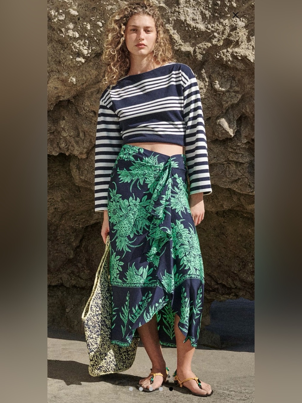 J Crew Faux Wrap Skirt in Pineapple Garden Print navy and mint green size 4